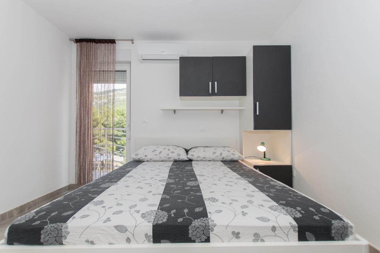 Studio Apartments Zloic In كرفافيكا المظهر الخارجي الصورة